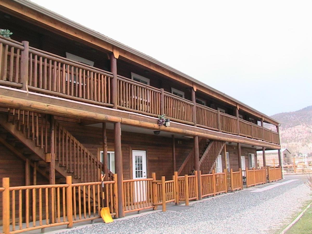 Merritt Lodge Motel梅里特木屋汽车旅馆 外观 照片